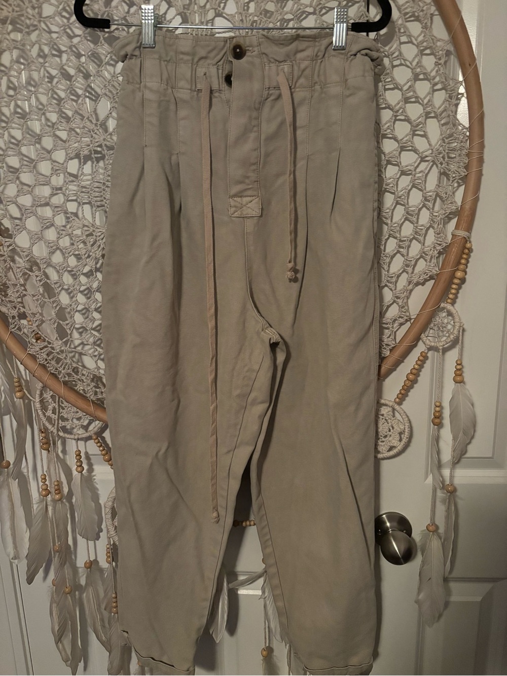 Free People Margate Pleated paper bag pants Size Small A00341 - Picture 2 of 6